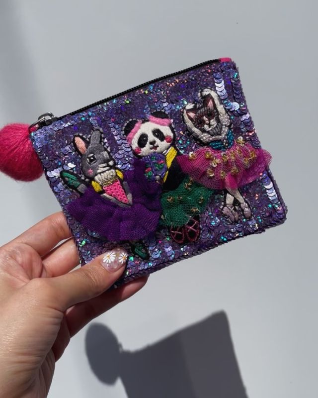 yukiemon×tamaoworld ウサギ刺繍スマホショルダーノベルティ付き yukiemon×tamaoworld ウサギ刺繍スマホショルダーノベルティ付き